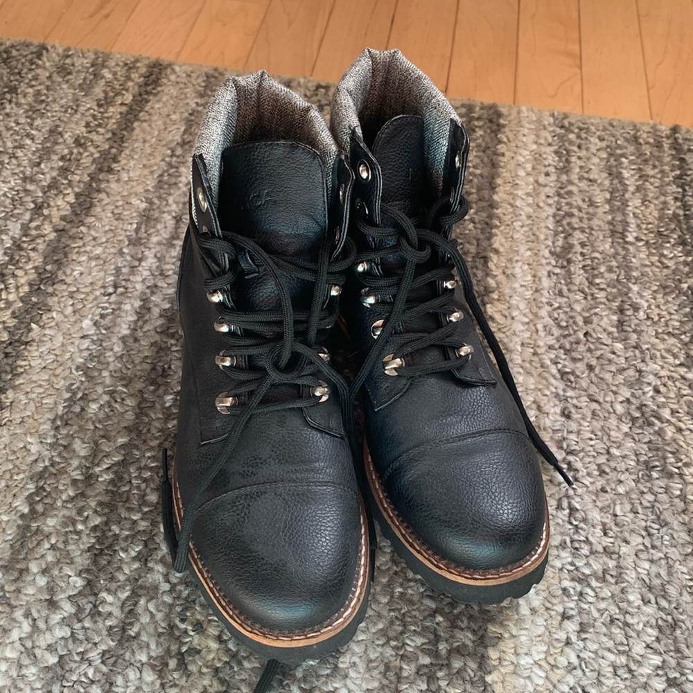 Nautica Combat Boots